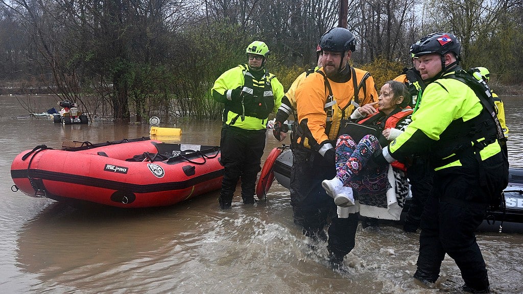 AP : Rescue operations in Pennsylvania