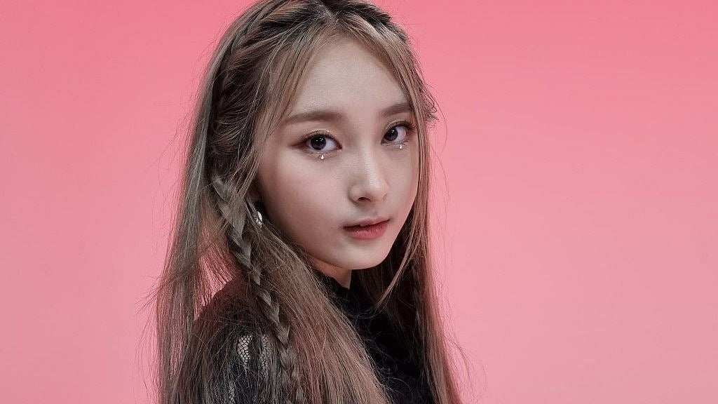 X : Chowon from ICHILLIN