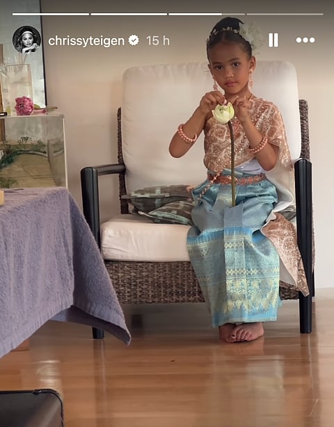 Chrissy Teigen's story