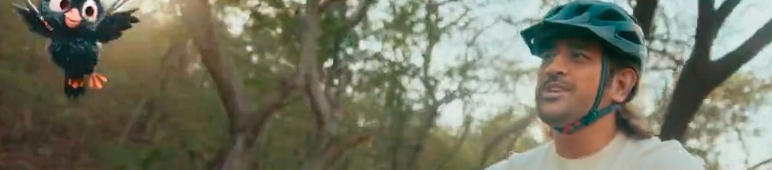 X/@e_motorad : MS Dhoni in his new ad