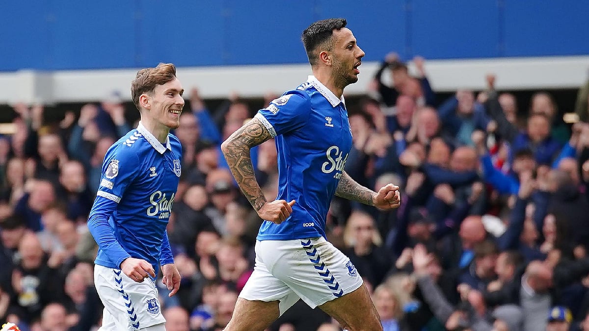 Peter Byrne/PA : Dwight McNeil (right) scored for Everton on his 200th English Premier League appearance.