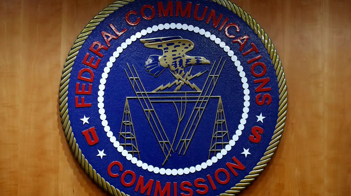 AP : Federal Communications Commission
