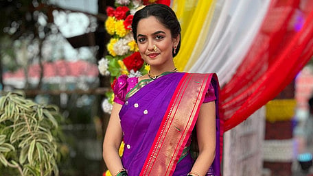 Instagram : Neha Harsora