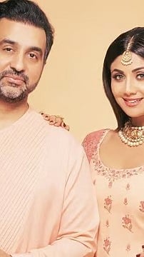 Shilpa Shetty (right), Raj Kundra (left) |