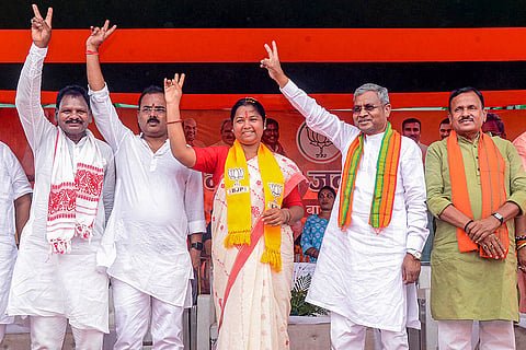 LS Polls: Geeta Koda files nomination