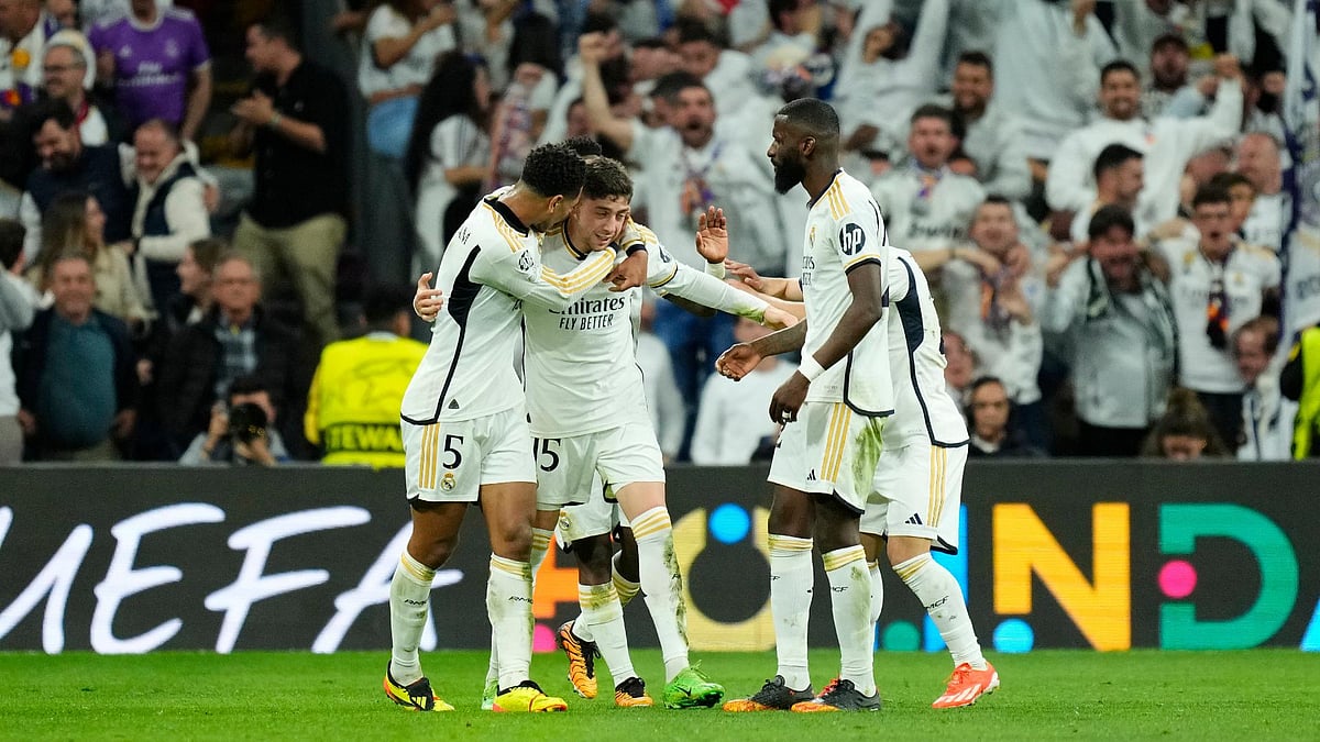Jose Breton/AP : Federico Valverde, centre, had the final say in Spain.