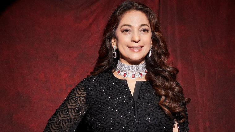 Instagram : Juhi Chawla