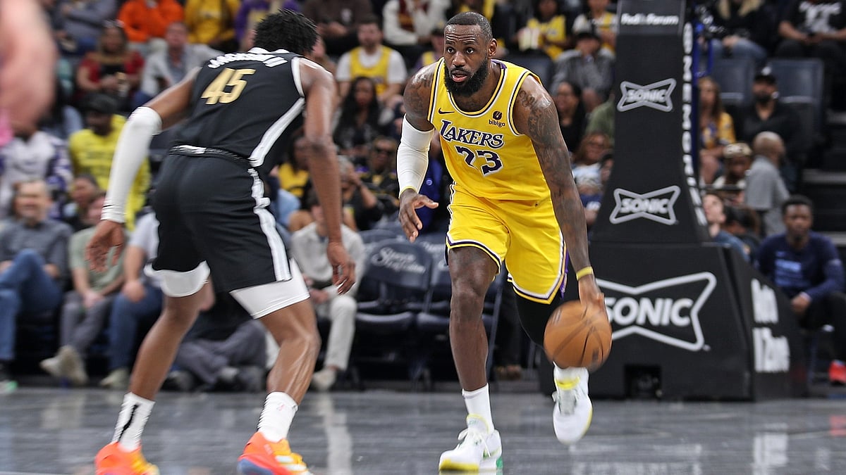 LeBron James put up 37 points as the Los Angeles Lakers got back to winning ways - null
