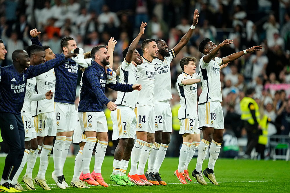 | Photo: AP/Jose Breton : La Liga: Real Madrid vs Barcelona