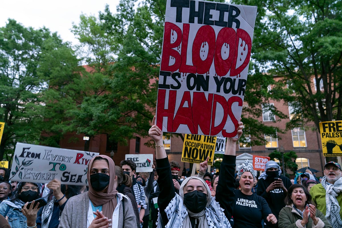 AP/Jose Luis Magana : Pro-palestine Campus Protests in US | 