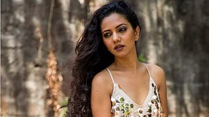 X : Neha Joshi