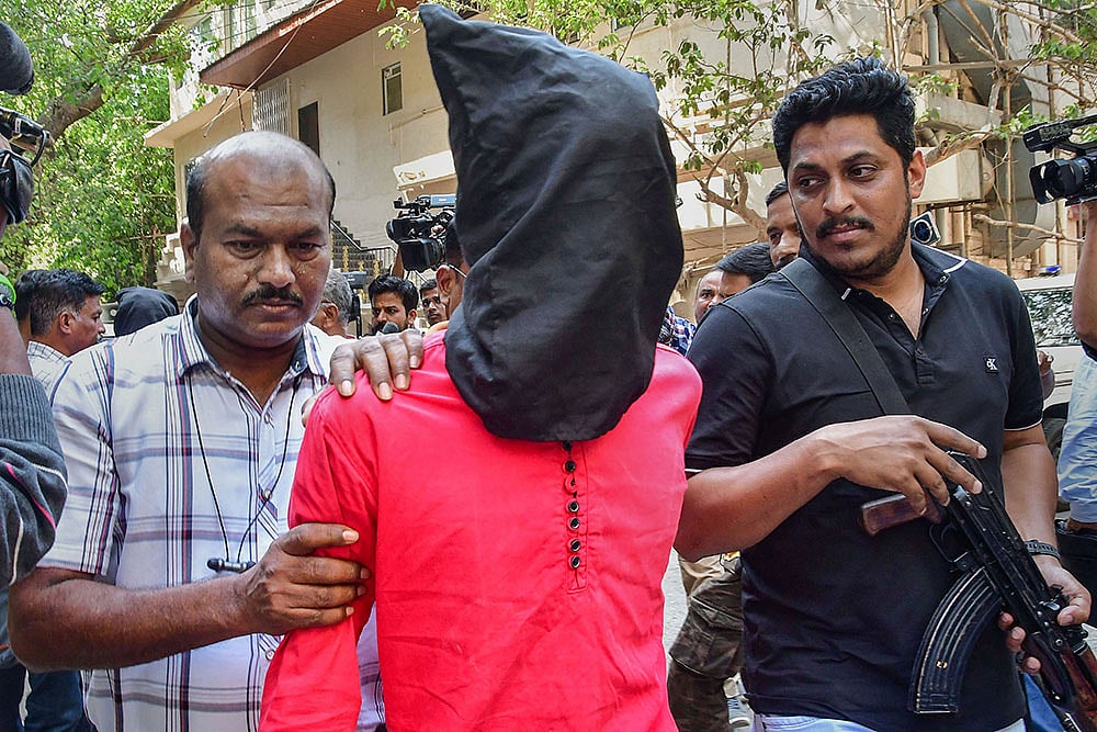 Firing outside Salman Khans home