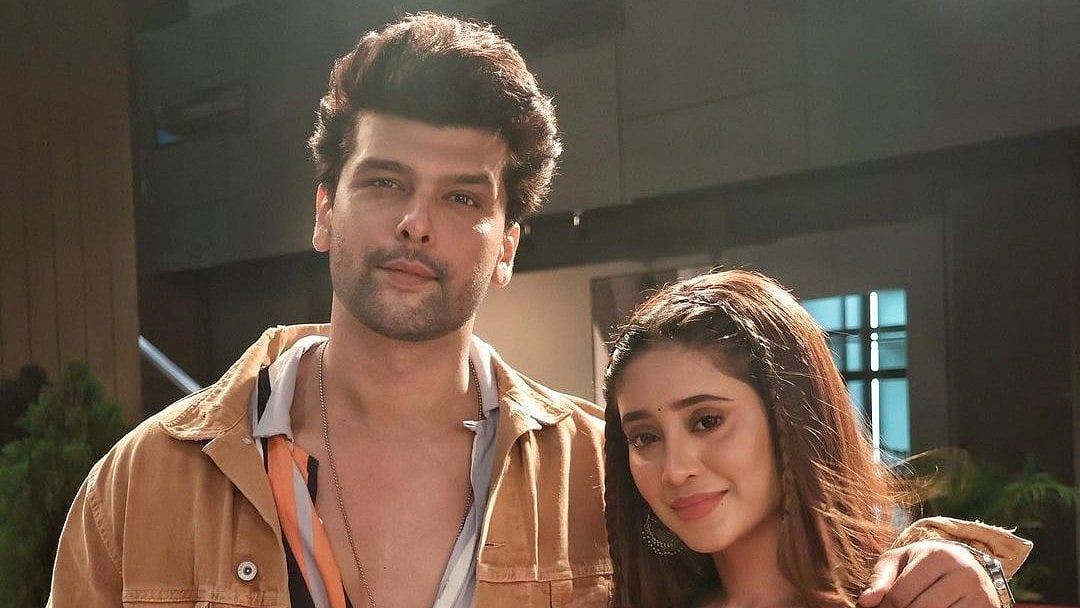 Instagram : Kushal Tandon and Shivangi Joshi