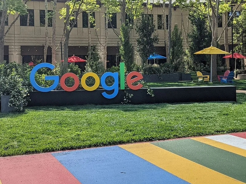 X/@sundarpichai