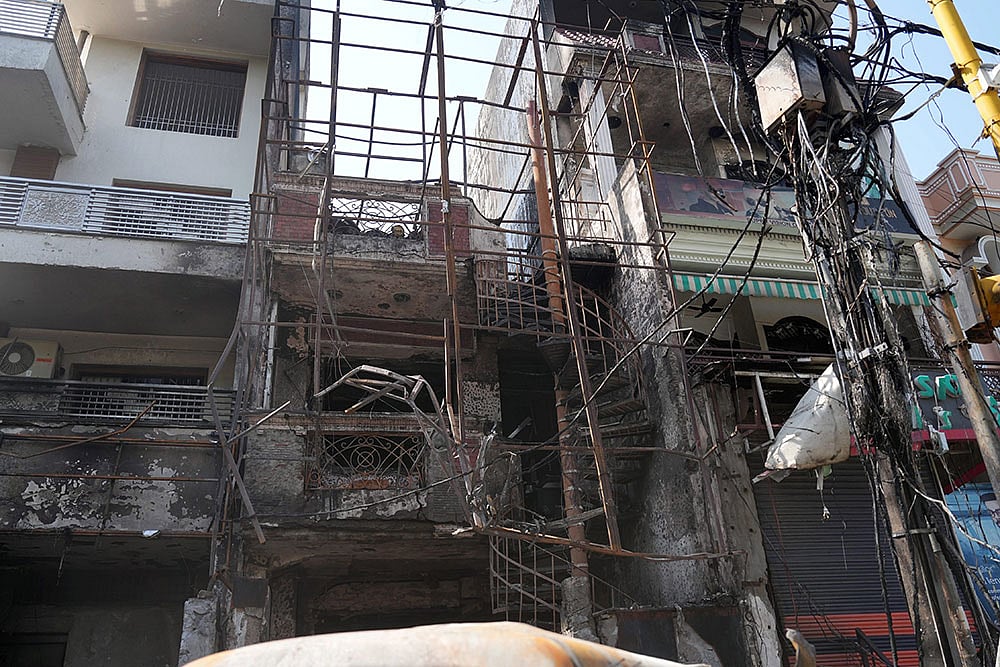 Delhi Hospital Fire Babies Dead