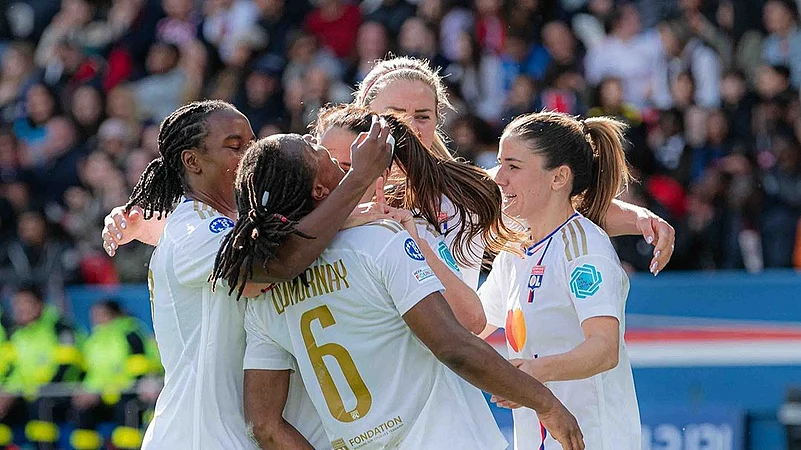 X/@OLFeminin