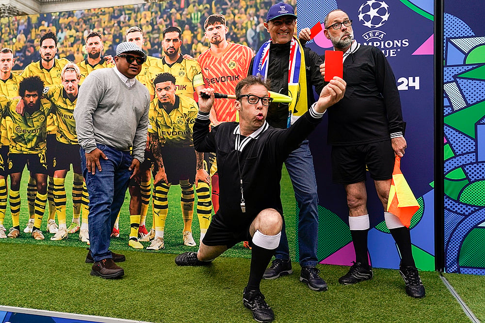 Football Fans at Wembley Stadium photo_3