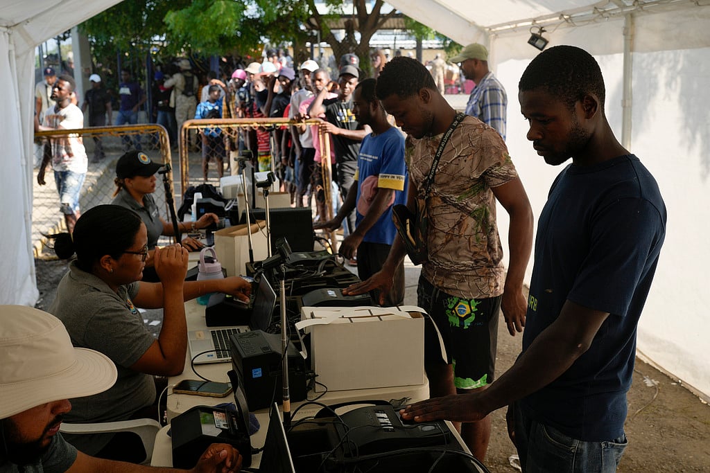AP : Dominican Republic Elections Underway Amid Crisis In Neighbouring Haiti