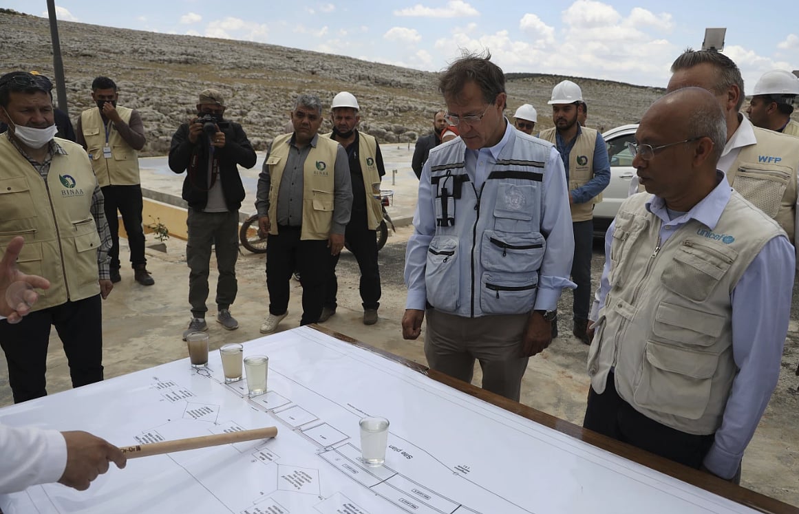 AP : Humanitarian Workers Fear More Aid Cuts For Syria |