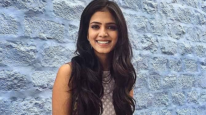 X : Malavika Mohanan