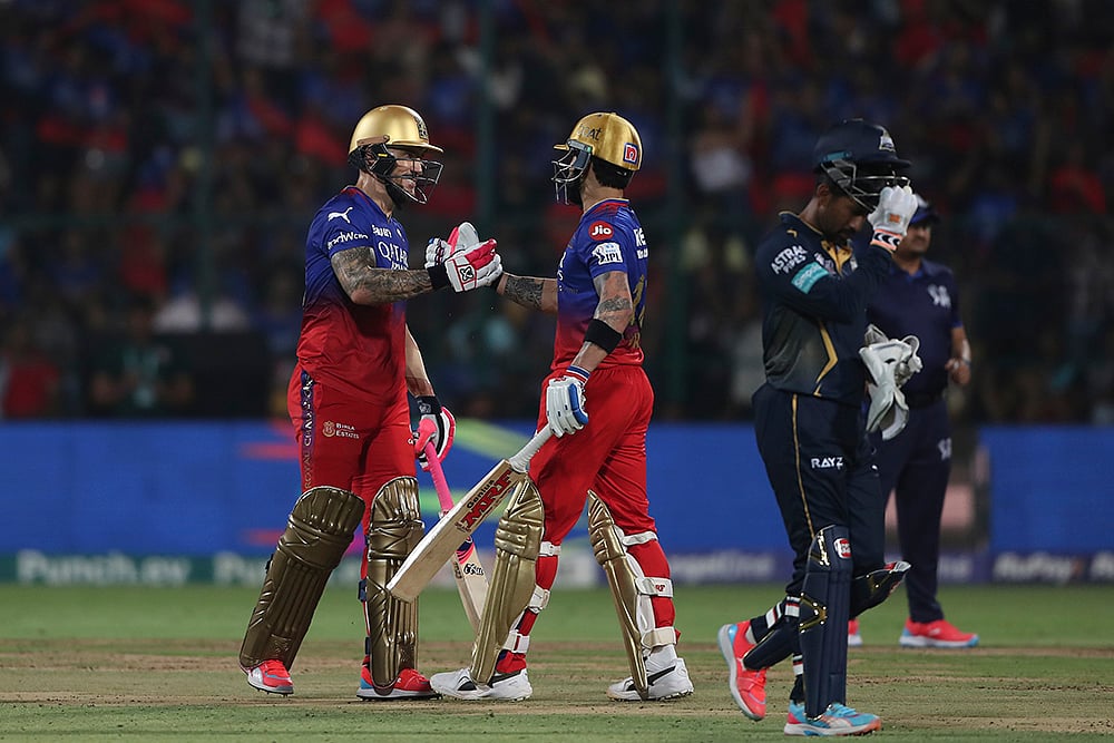 Virat Kohli and Faf du Plessis 