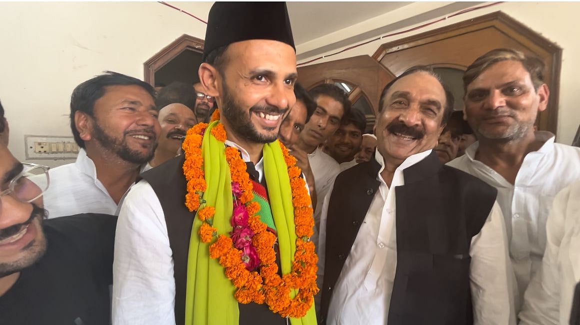 Zaina Azhar Sayeda for Outlook : Zia Ur Rahman Barq 