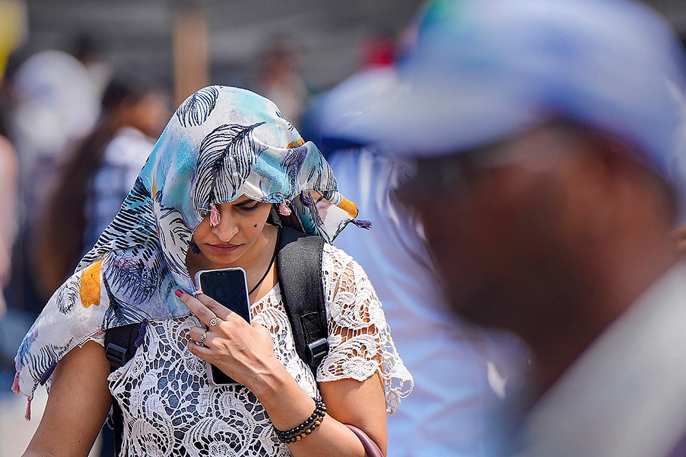 Heatwave: Mumbai Hot weather
