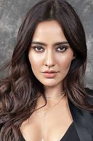 X : Neha Sharma