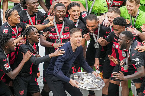 Leverkusen's head coach Xabi Alonso celebrates