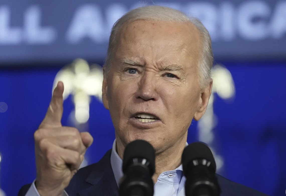 AP : Joe Biden condemned the rise of antisemitism globally during a Holocaust remembrance ceremony