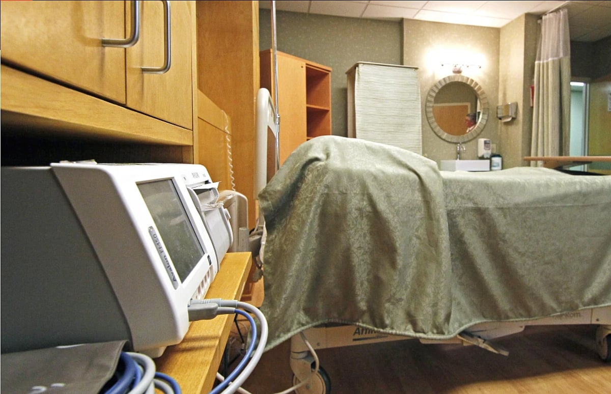 AP : Pregnancy-related deaths in the US have fallen back to pre-pandemic levels