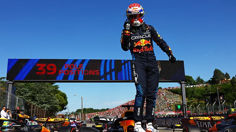 Max Verstappen recorded a best time of 1:14.746 around the track in the final qualification session for Sunday’s race. - null