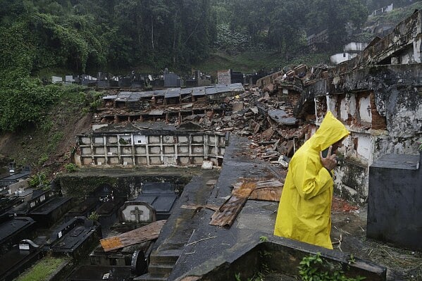 AP/Representative image : Authorities activated the Brazilian Air Force to assist stranded people. It deployed two helicopters for the rescue mission.

