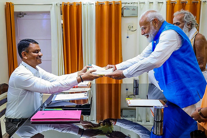 Lok Sabha polls Modi files his nomination