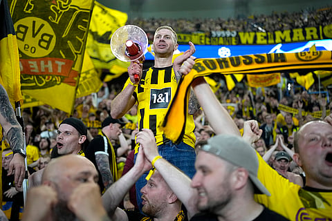 Borussia Dortmund supporters celebrate teams victory
