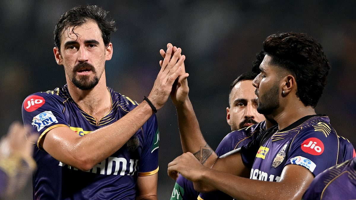 Mitchell Starc (left) starred with the ball on Friday - null