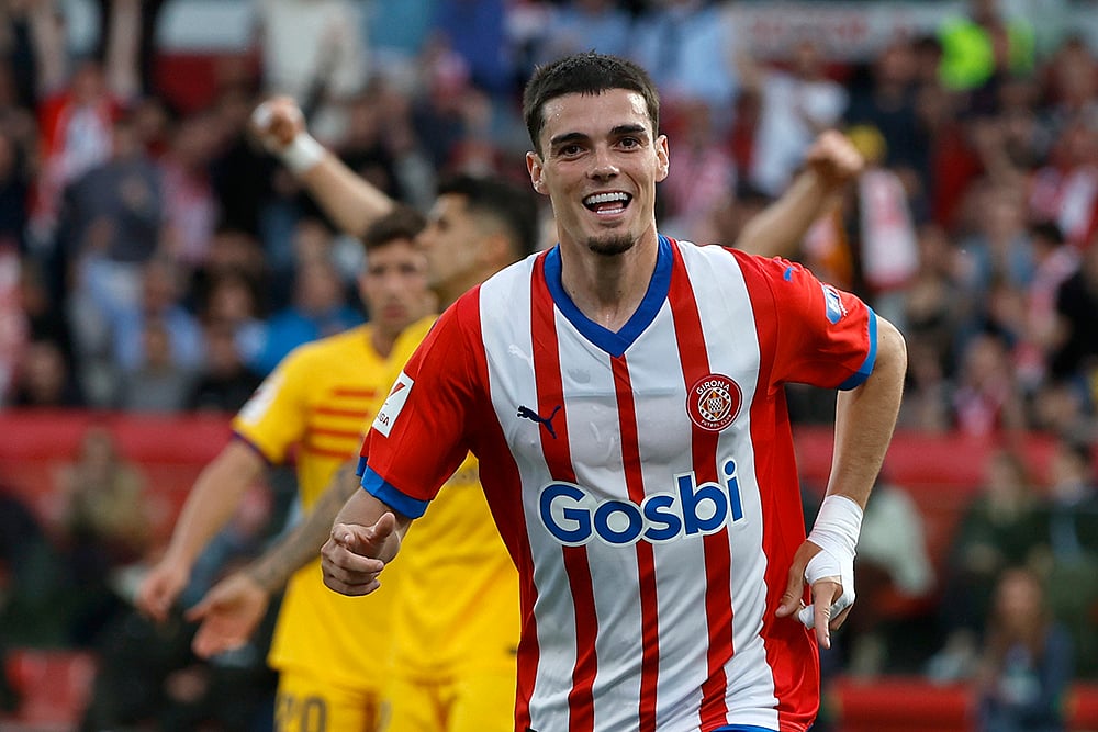 Miguel Gutierrez celebrates