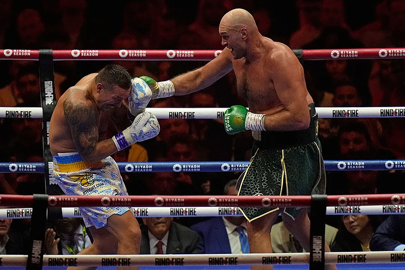 Heavyweight World Championship Boxing