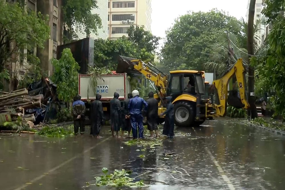 Aftermath of Cyclone Remal_photo_2
