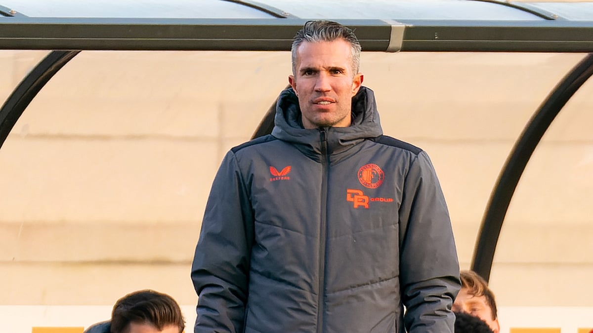 Robin van Persie is the new Heerenveen boss.