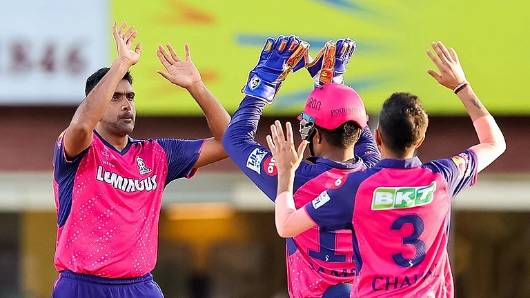 RR vs KKR who will win? - X/@RajasthanRoyals