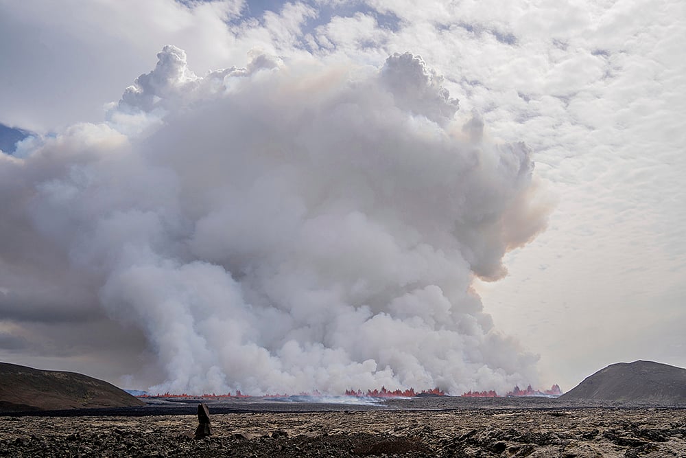 Grindavik volcano eruption_photo_3