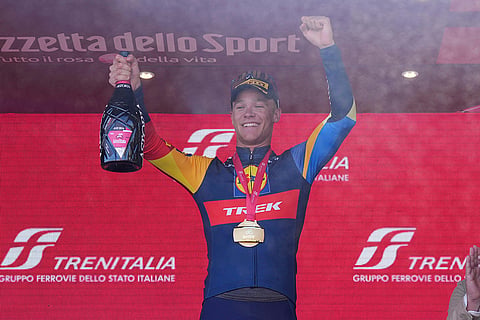 Jonathan Milan wins 4th stage