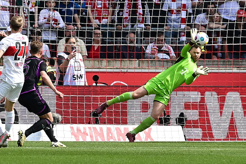 Munich goalkeeper Manuel Neuer