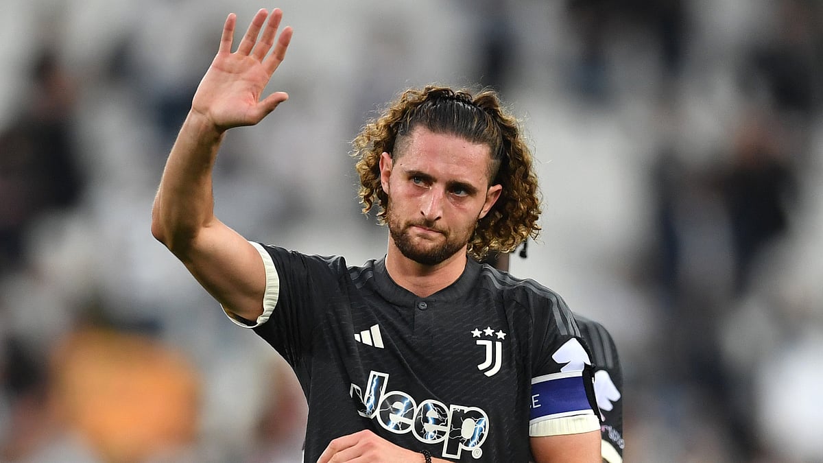 Adrien Rabiot scored a late goal for Juventus that cancelled out a first-half header from Niccolo Pierozzi in Serie A on Sunday.