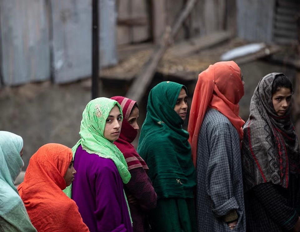 AP : Despite their disappointment, some might still vote in hope of change |