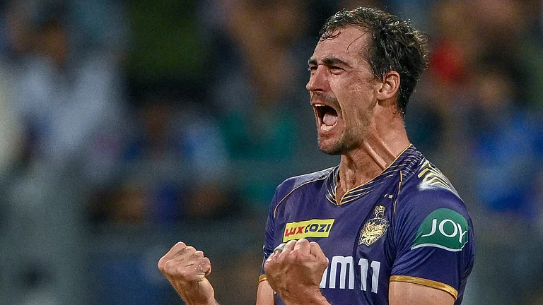 KKR's Mitchell Starc - null
