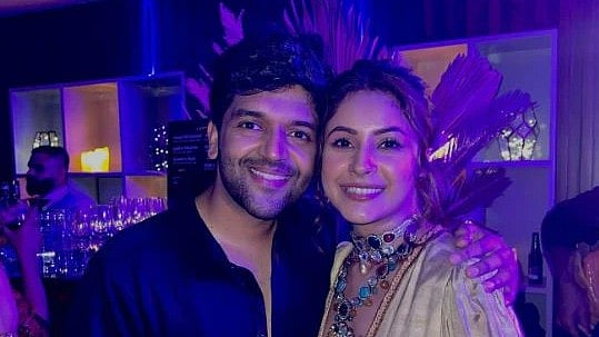 Instagram : Guru Randhawa with Shehnaaz Gill