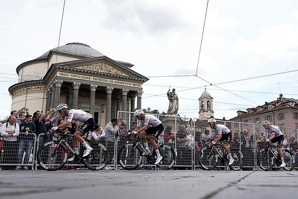 Cycling Giro dItalia 2024