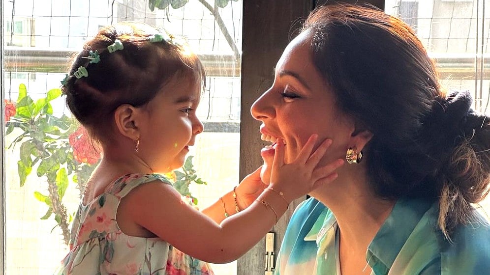 Instagram : Bipasha Basu with daughter Devi